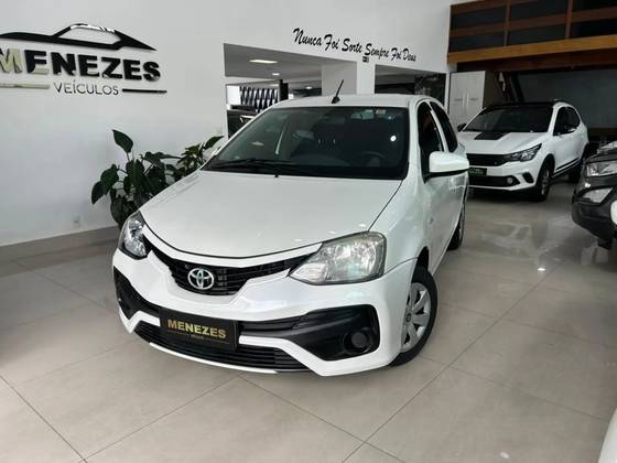 TOYOTA ETIOS 1.3 X 16V FLEX 4P MANUAL TOYOTA ETIOS 1.3 X 16V FLEX 4P MANUAL
